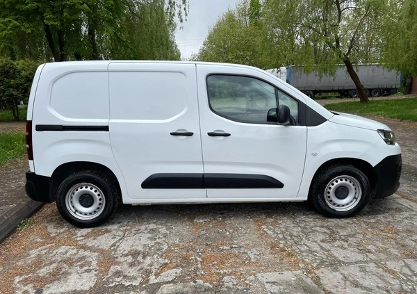 Citroen Berlingo cena 44900 przebieg: 144000, rok produkcji 2019 z Koźmin Wielkopolski małe 121